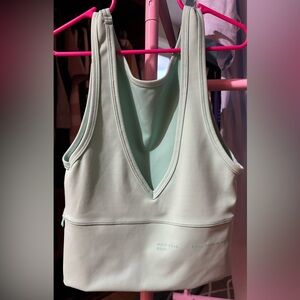 Lululemon Women's Sports Bra